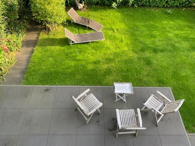 Villa Cosy Central Incl Jacuzzi Near Trainstation, Beach And City Heemstede Exterior foto